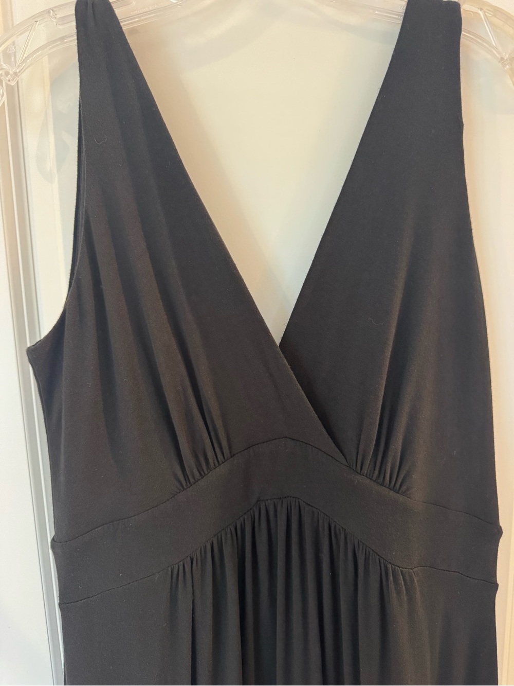 Ann Taylor LOFT Black V-Neck Sleeveless Maxi Dress